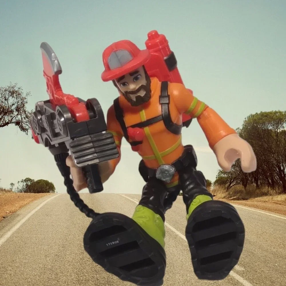 Rescue‎ Heroes Forrest Fuego 6-Inch Action Figure 2018 Mattel Fire Fighter
